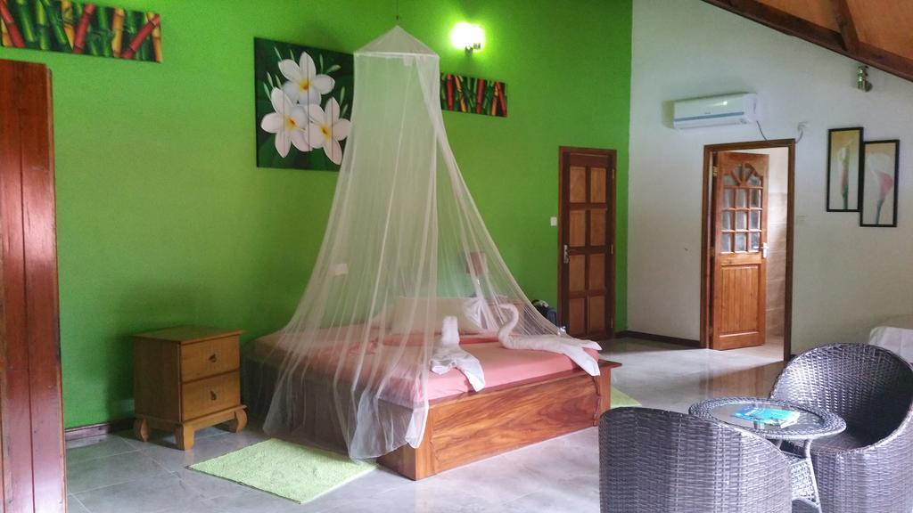 Belle Amie Self Catering *