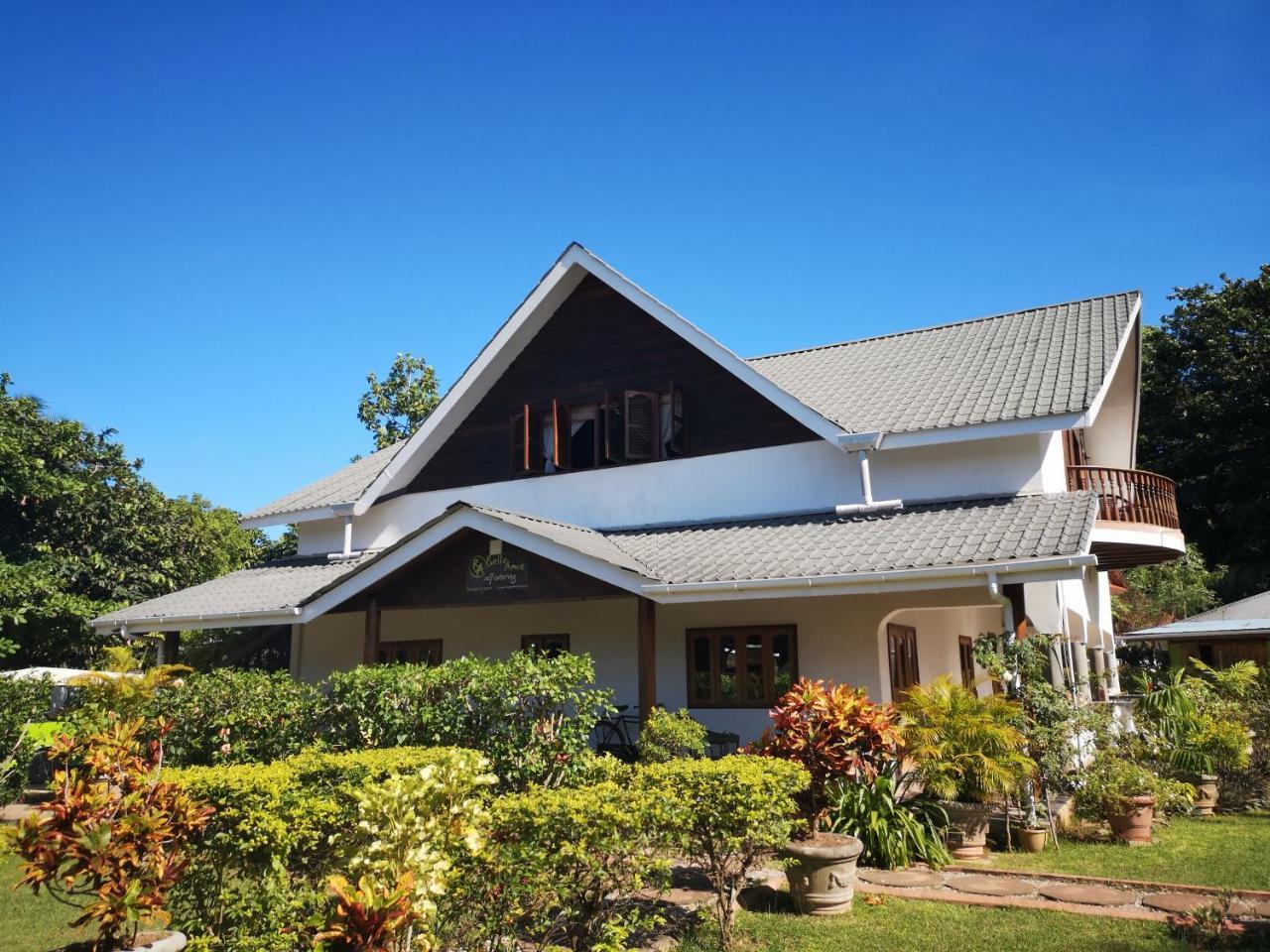 Belle Amie Self Catering * La Digue